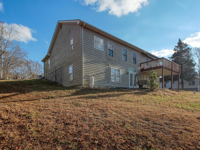 1715 Morewood RD, Hardy, VA 24101