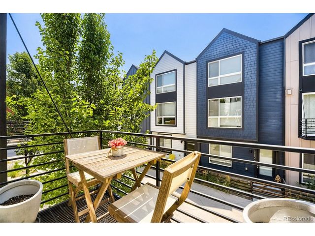 5556 W 10th Pl, Denver, CO 80214