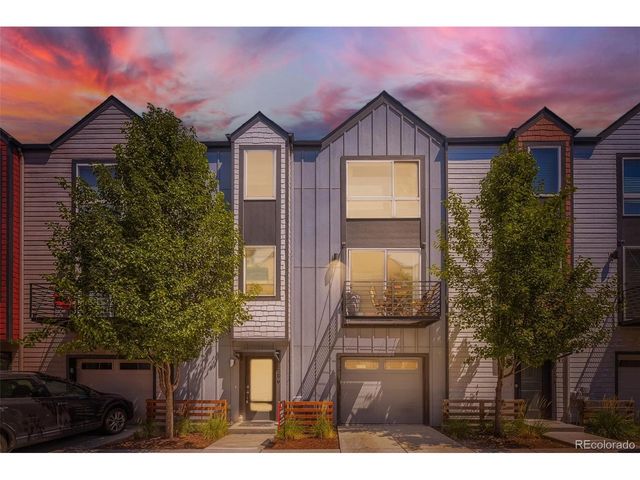 5556 W 10th Pl, Denver, CO 80214