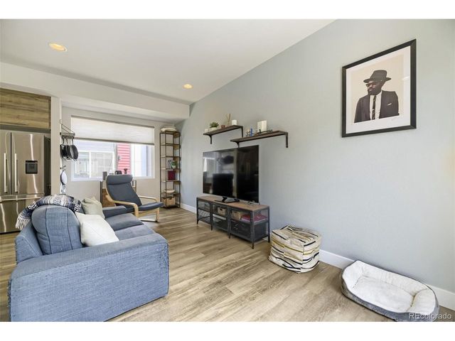 5556 W 10th Pl, Denver, CO 80214