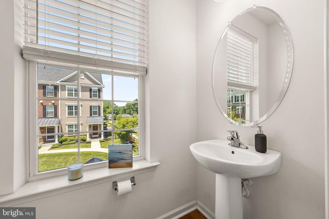 3523 NAAMANS DR, Claymont, DE 19703