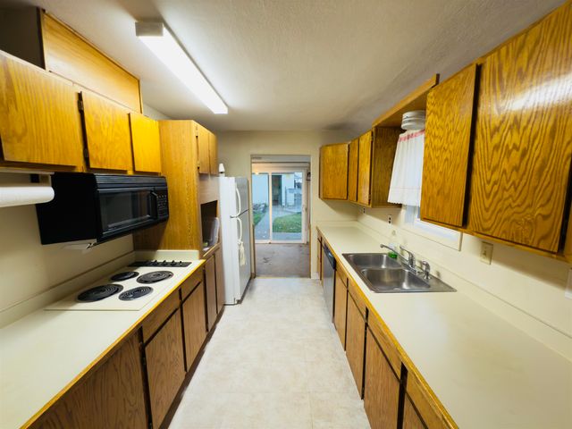 2217 E 7TH Ave, Spokane, WA 99202