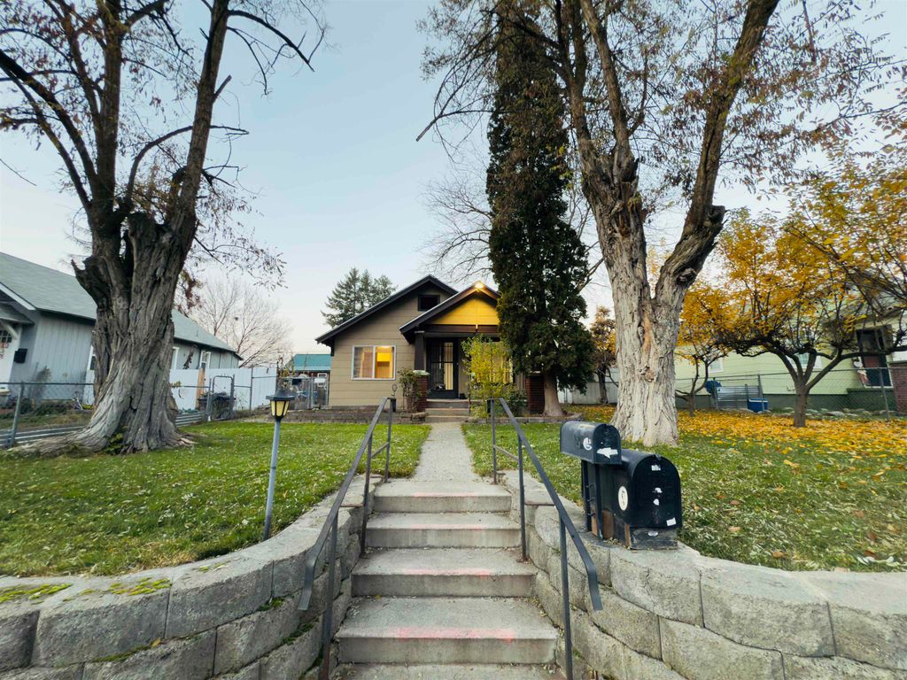 2217 E 7TH Ave, Spokane, WA 99202