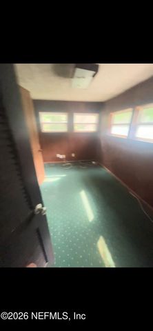 1985 ROWE Avenue, Jacksonville, FL 32208