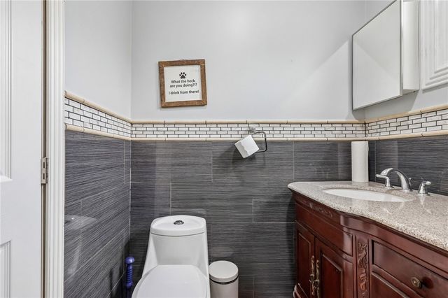 419 Elm Rd, Beaver, PA 15003