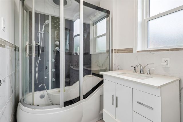 419 Elm Rd, Beaver, PA 15003