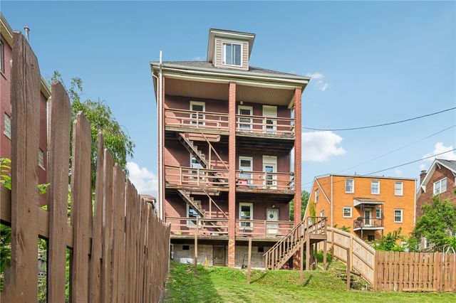 419 Elm Rd, Beaver, PA 15003