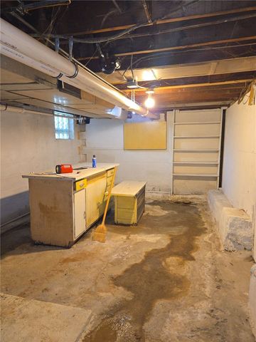 1300 Graham Ave, Monessen, PA 15062