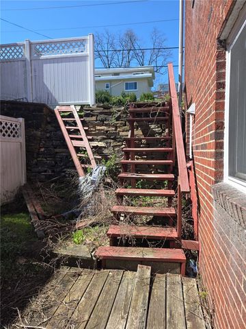 1300 Graham Ave, Monessen, PA 15062