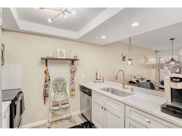 4896 S Dudley St 10-3, Littleton, CO 80123