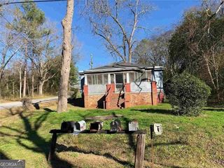 1045 N Wilkinson Street, Milledgeville, GA 31061