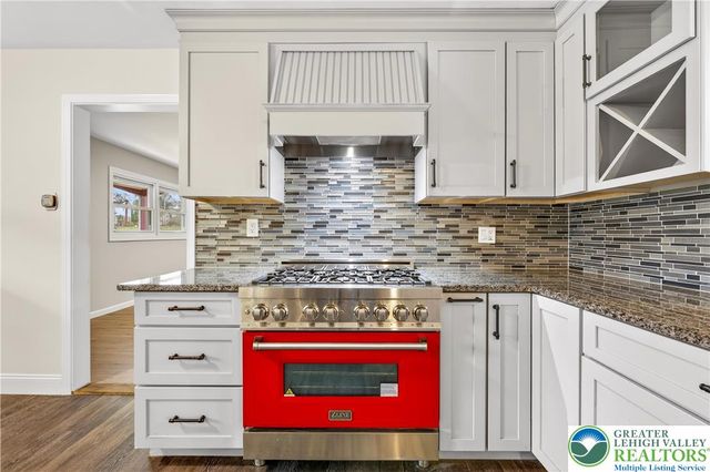 1320 Little Lehigh Drive South, Emmaus Boro, PA 18049