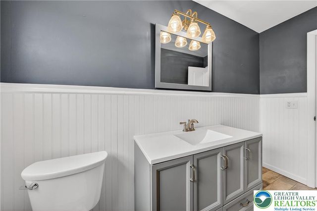 1320 Little Lehigh Drive South, Emmaus Boro, PA 18049