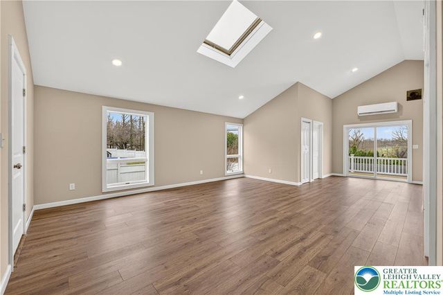 1320 Little Lehigh Drive South, Emmaus Boro, PA 18049