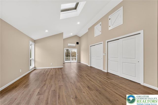 1320 Little Lehigh Drive South, Emmaus Boro, PA 18049