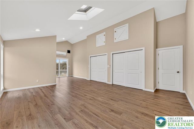 1320 Little Lehigh Drive South, Emmaus Boro, PA 18049