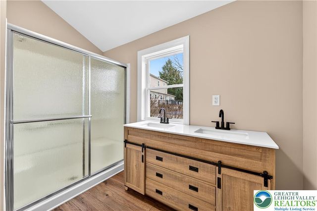 1320 Little Lehigh Drive South, Emmaus Boro, PA 18049