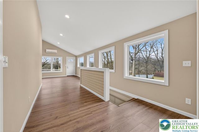 1320 Little Lehigh Drive South, Emmaus Boro, PA 18049