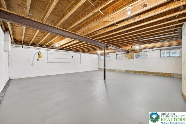 1320 Little Lehigh Drive South, Emmaus Boro, PA 18049