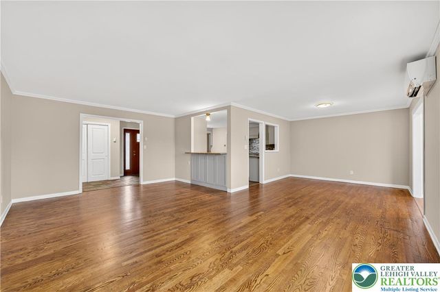 1320 Little Lehigh Drive South, Emmaus Boro, PA 18049