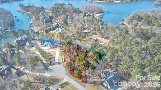 152 Fox Hunt Drive 5, Mooresville, NC 28117