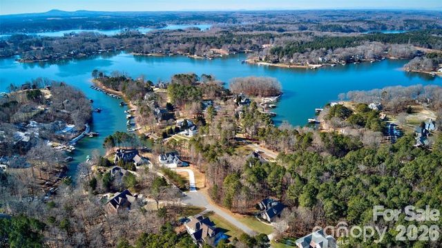 152 Fox Hunt Drive 5, Mooresville, NC 28117