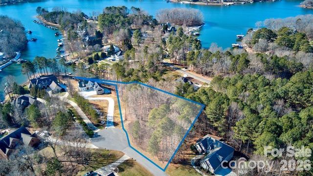 152 Fox Hunt Drive 5, Mooresville, NC 28117