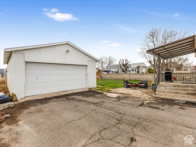 2295 W MYERS LN, Riverton, UT 84065