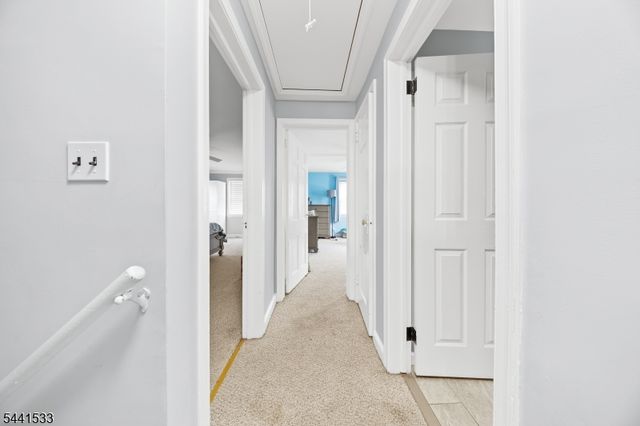 65 Park Ave, North Arlington Boro, NJ 07031