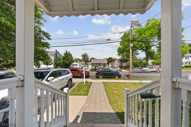 65 Park Ave, North Arlington Boro, NJ 07031