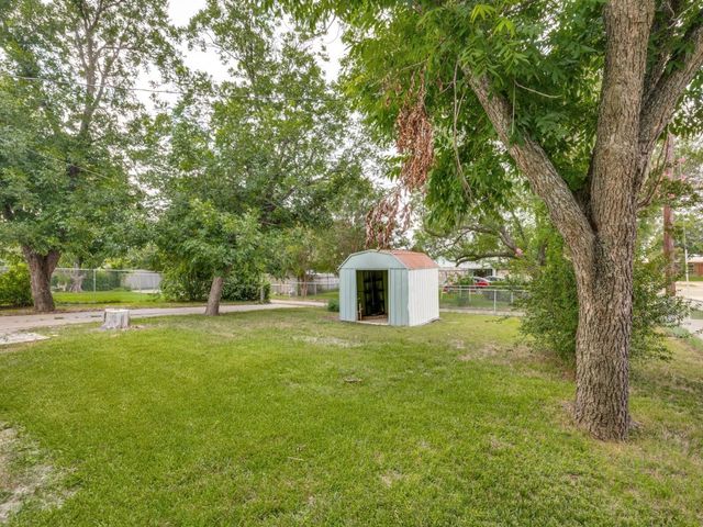 1216 Briarcove Drive, Richardson, TX 75081