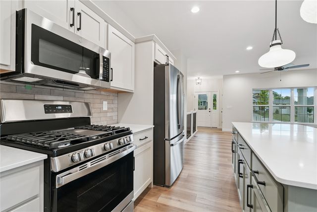 314 Sierra Trace, Coralville, IA 52241