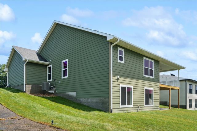 314 Sierra Trace, Coralville, IA 52241