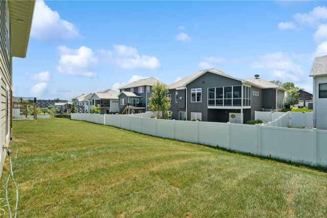 314 Sierra Trace, Coralville, IA 52241