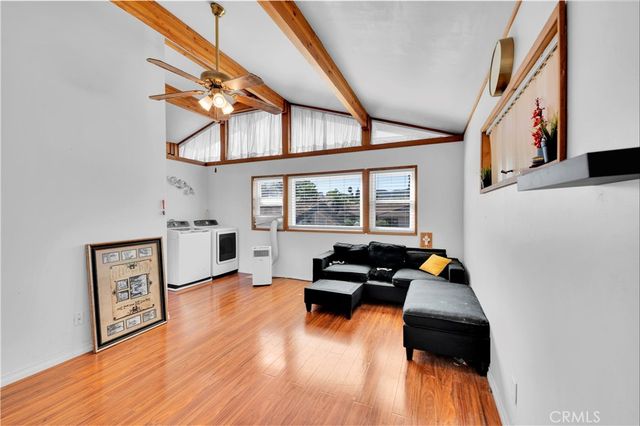 22976 Blue Bird, Canyon Lake, CA 92587