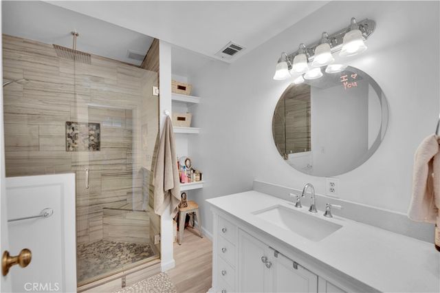 22976 Blue Bird, Canyon Lake, CA 92587