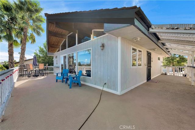 22976 Blue Bird, Canyon Lake, CA 92587