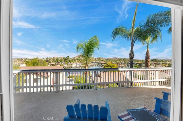 22976 Blue Bird, Canyon Lake, CA 92587