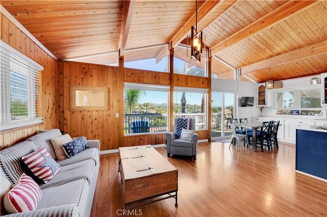 22976 Blue Bird, Canyon Lake, CA 92587