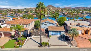 22976 Blue Bird, Canyon Lake, CA 92587