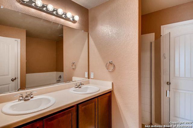 11722 CARAWAY HILL, San Antonio, TX 78245