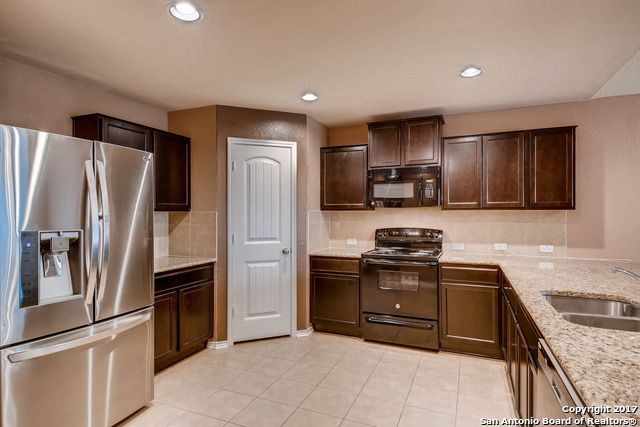 11722 CARAWAY HILL, San Antonio, TX 78245