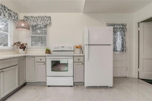 2808 S 22nd Terrace, Kansas City, KS 66106