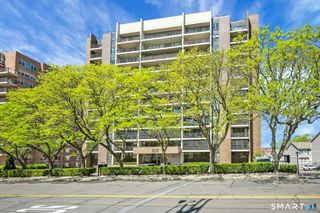 44 Strawberry Hill Avenue 7E, Stamford, CT 06902