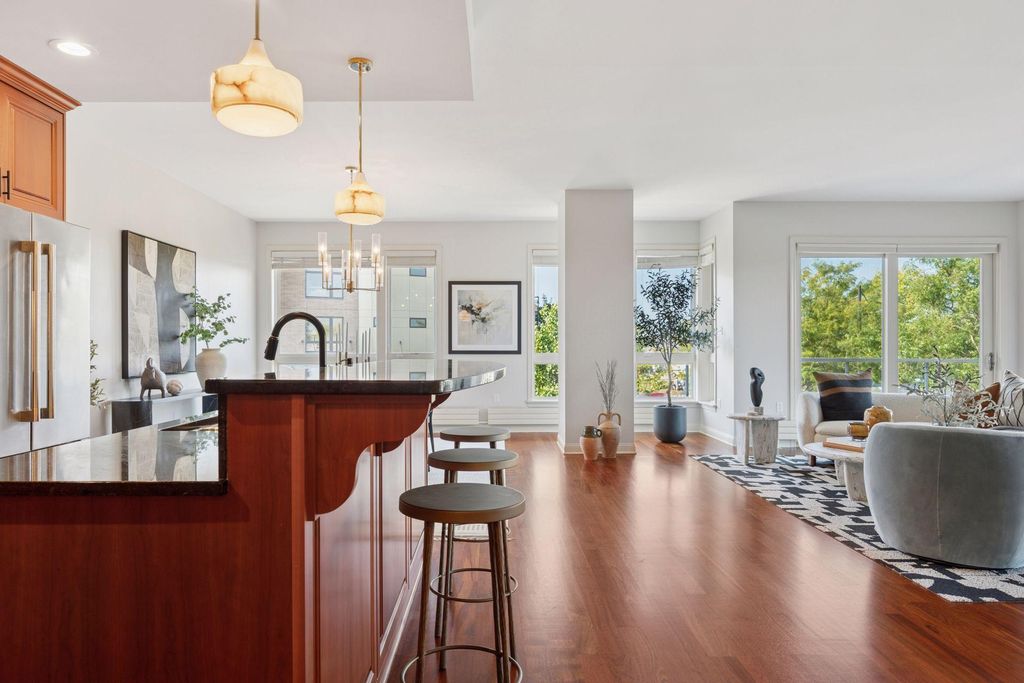 4201 Sunset Drive N201, Spring Park, MN 55384