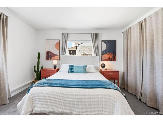 6940 Independence St, Arvada, CO 80004