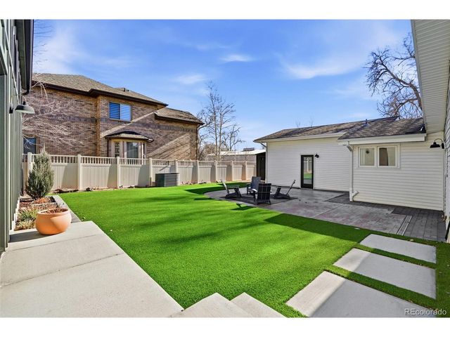 6940 Independence St, Arvada, CO 80004