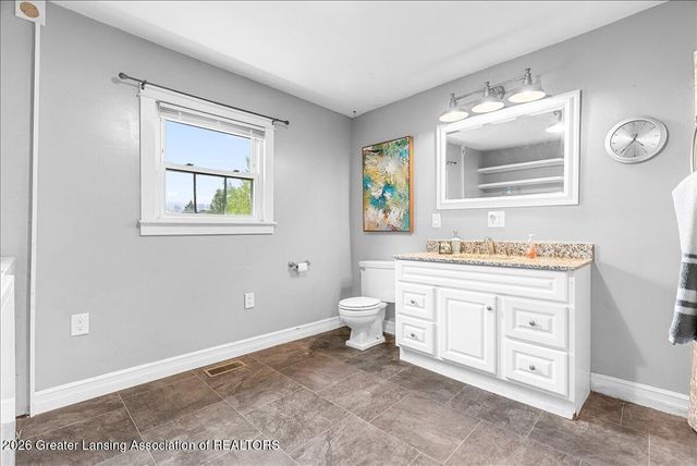 8280 S Dewitt Road, Dewitt, MI 48820