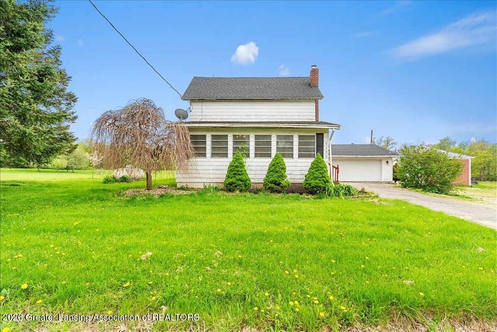 8280 S Dewitt Road, Dewitt, MI 48820