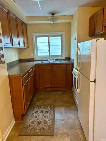 2836 Dennison Street, Evansville, IN 47712